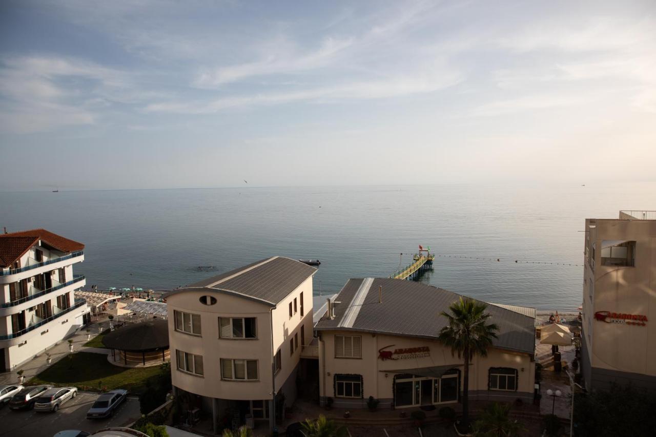 Apartment Martini Durrës 外观 照片