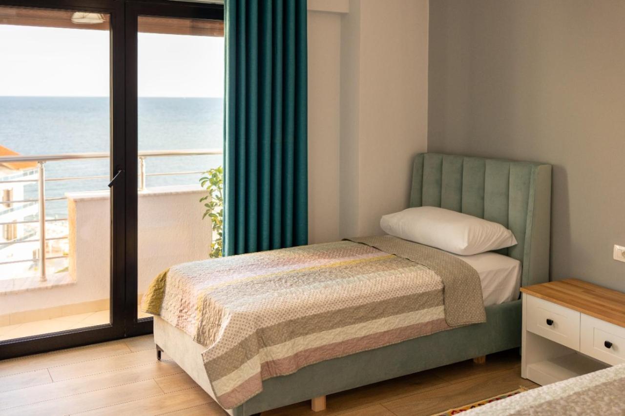 Apartment Martini Durrës 外观 照片
